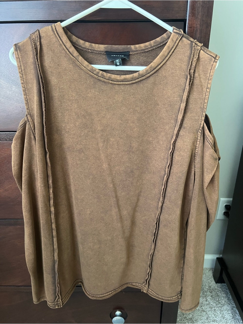 Distressed Cold-Shoulder Women’s Top - Brown